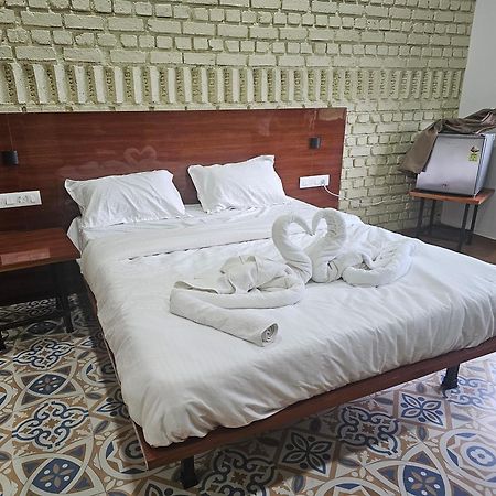 Mahalakshmi Agro Tourism Hotel Poinad Buitenkant foto