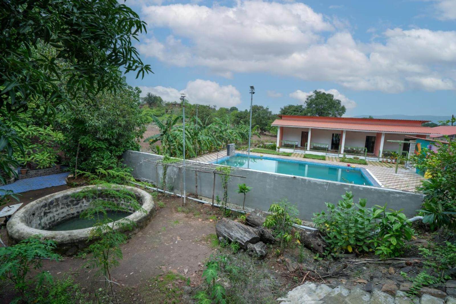 Mahalakshmi Agro Tourism Hotel Poinad Buitenkant foto